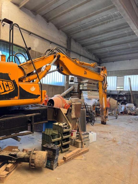 JCB JS130W Foto 2