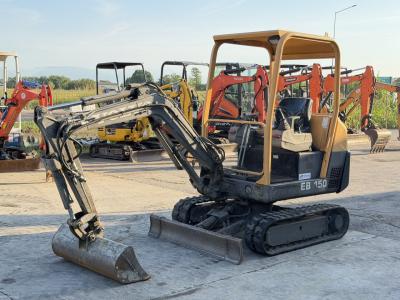 Volvo - Peljob EB 150 vendida por Gruppo Movimento Terra Srl