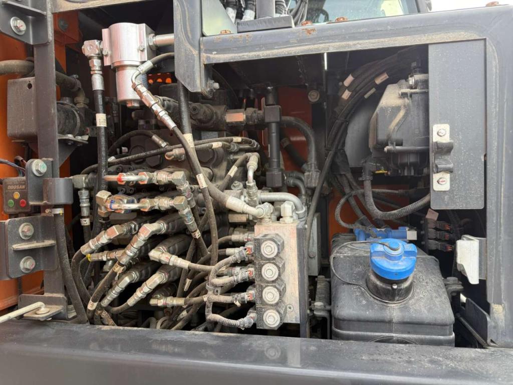 Develon DX165 WR-7 Foto 16