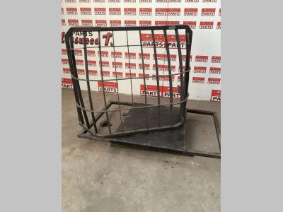 Rejilla para Hitachi ZW 180 vendida por Massucco T. Srl Area Ricambi