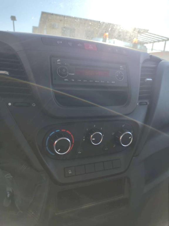 Iveco DAILY 35-120 Foto 27