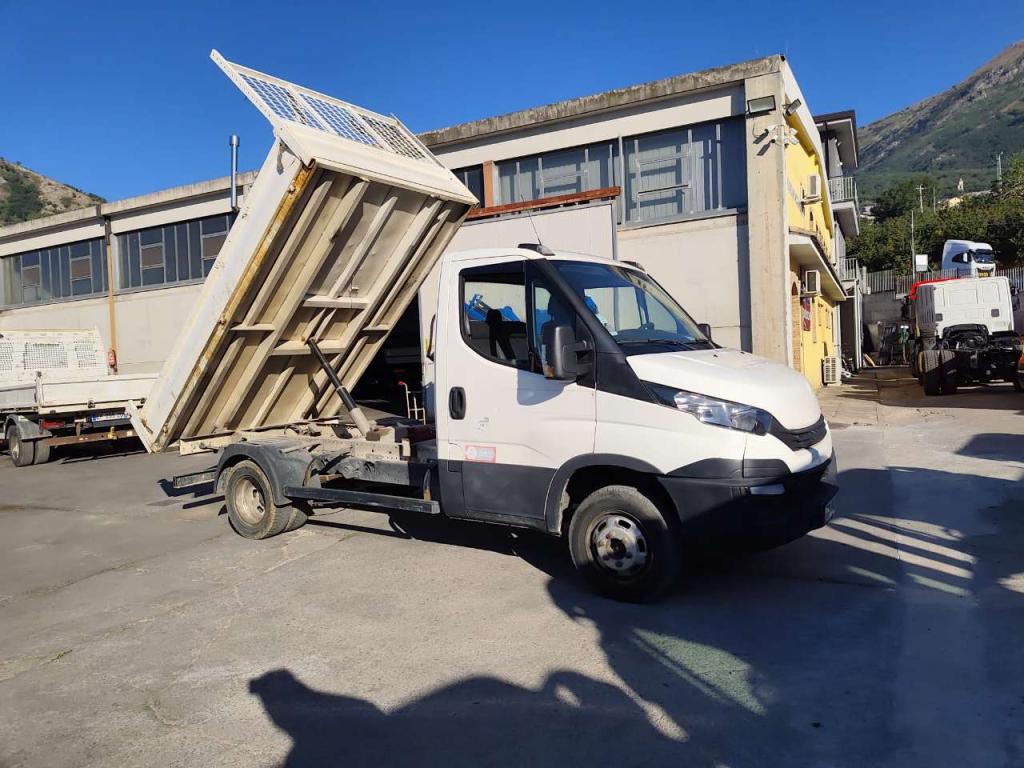 Iveco DAILY 35-120 Foto 7