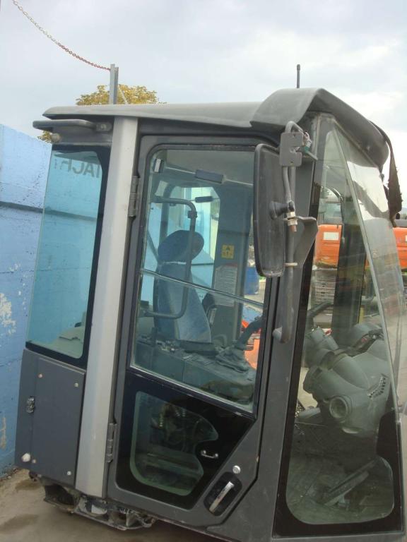 Cabina para Hitachi ZW220-ZW250-ZW310 Foto 4