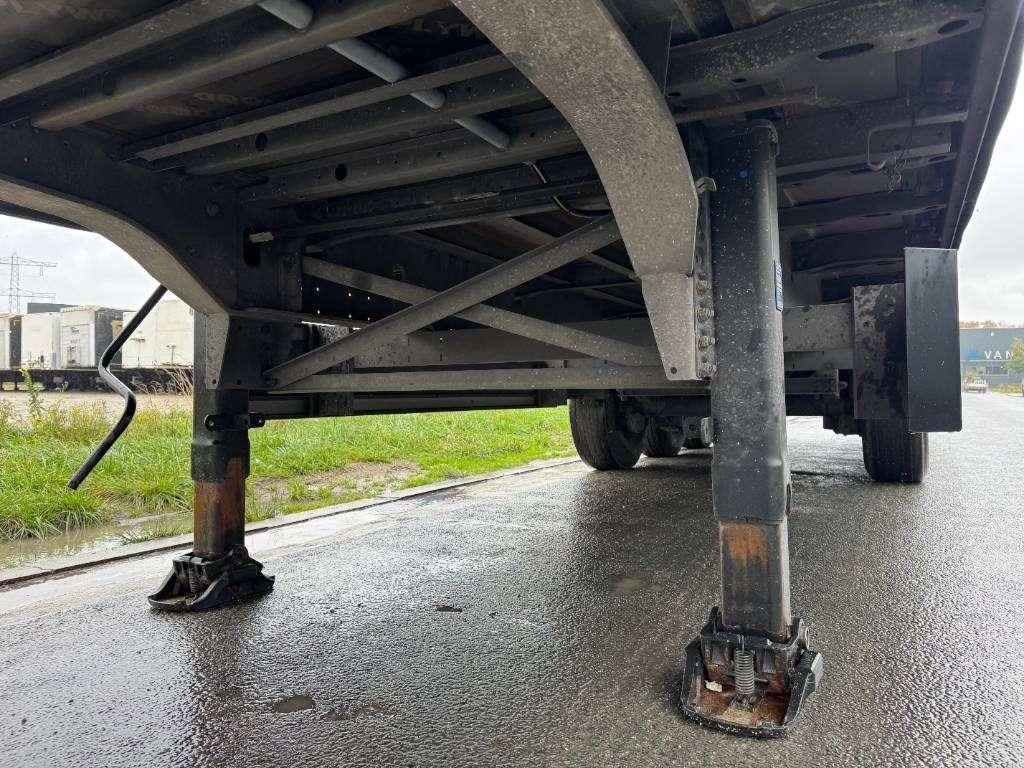 Schmitz Cargobull SCB*S3T Drankentrailer / 3 Axles / Speed Curtain Foto 11