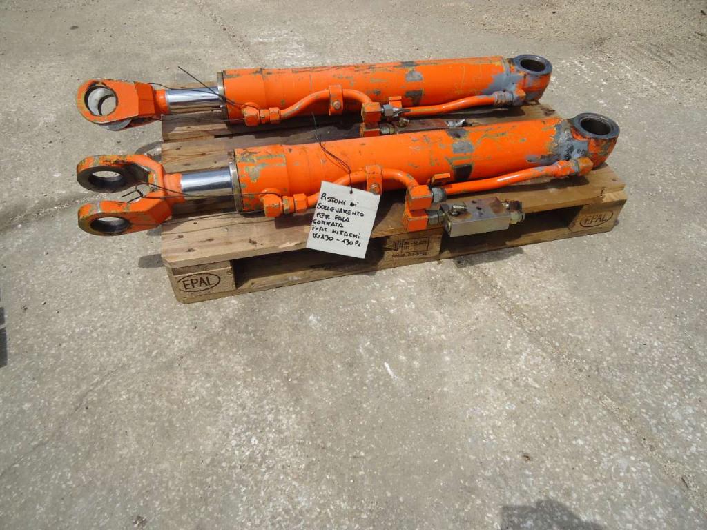Cilndro de levantamiento para Fiat Hitachi W130-130PL Foto 2