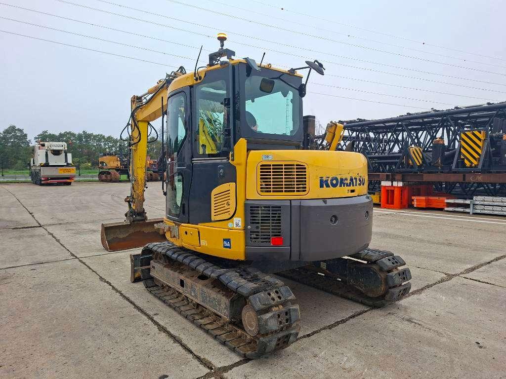 Komatsu PC 88 MR-8 Foto 2