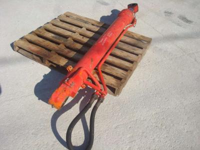 Pistón para excavadora (stick) para Fiat Hitachi 150W.3/150.3 vendida por OLM 90 Srl