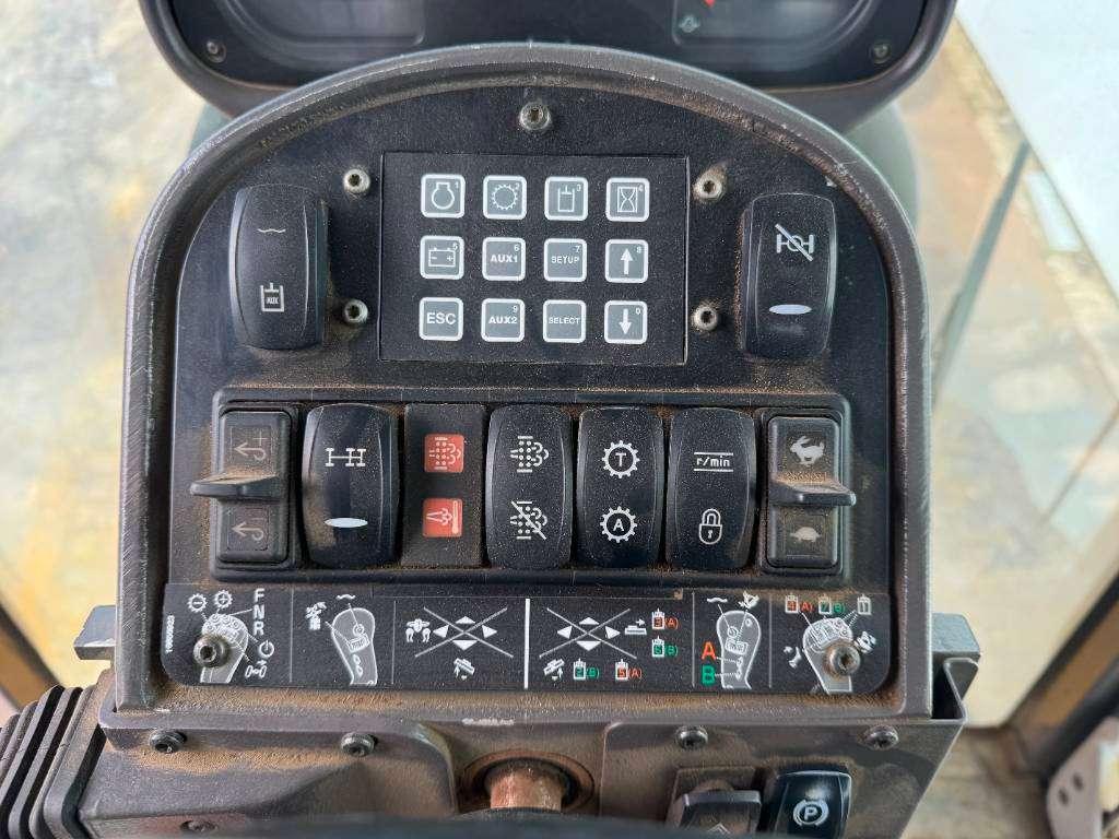 Volvo G946B AWD 6x6 - EPA Certified / 4.27m Blade / Came Foto 9