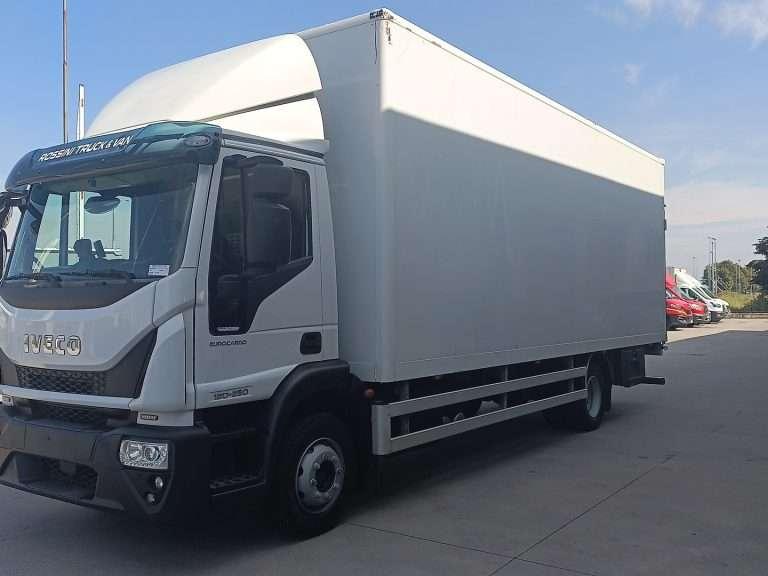Iveco EUROCARGO 120E25P E6D FURGONATO BOX CON SPONDA Foto 2