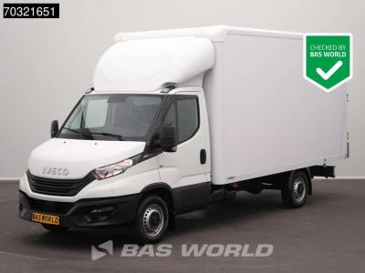Iveco Daily 35S16 Automaat Achterdeuren 160PK Bakwagen Airco Camera Euro6 Meubelbak Koffer 21m3 A/C vendida por BAS World B.V.