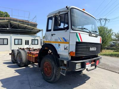 Fiat Iveco 330 35 vendida por Albacamion Srl