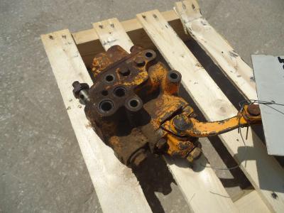 Palanca de cambios para Fiat Allis FL4C- D- L , CODICE 4965470 vendida por OLM 90 Srl