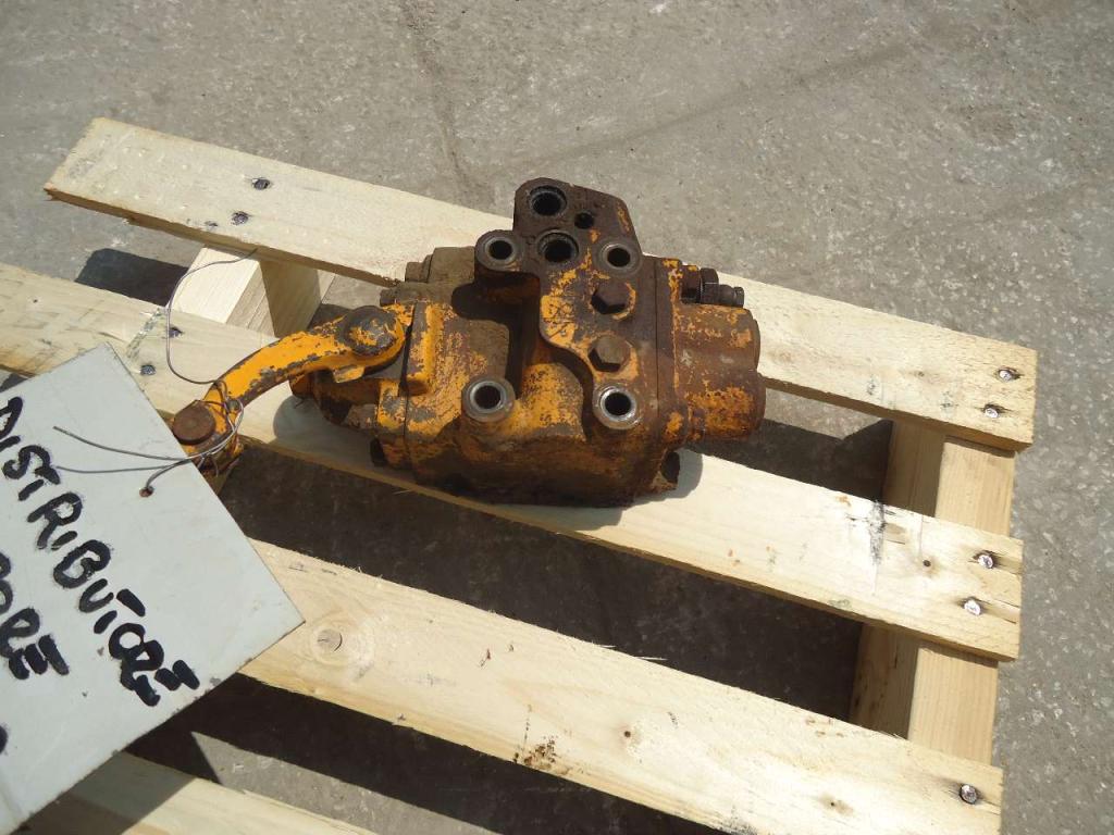 Palanca de cambios para Fiat Allis FL4C- D- L , CODICE 4965470 Foto 3
