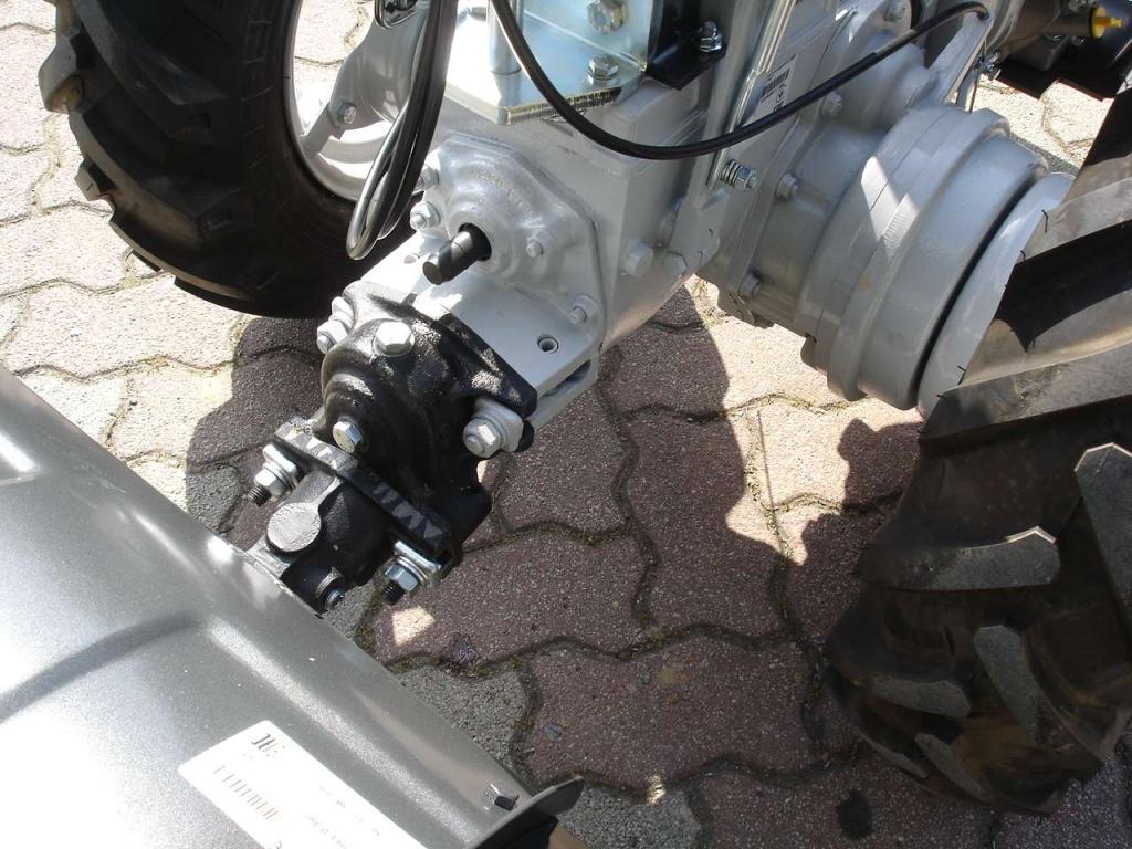 Bertolini 418 S con FRESA TERRA cm 95 - MOTORE KOHLER BENZINA HP 14 Foto 16