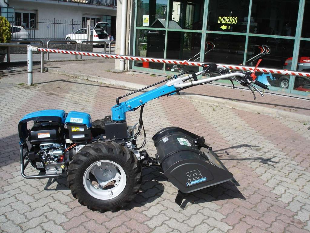Bertolini 418 S con FRESA TERRA cm 95 - MOTORE KOHLER BENZINA HP 14 Foto 3