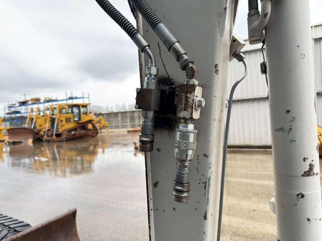 Takeuchi TB235 Foto 13