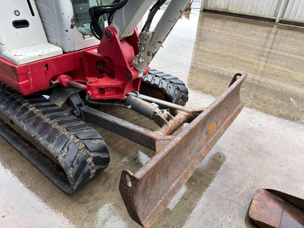 Takeuchi TB235 Foto 16