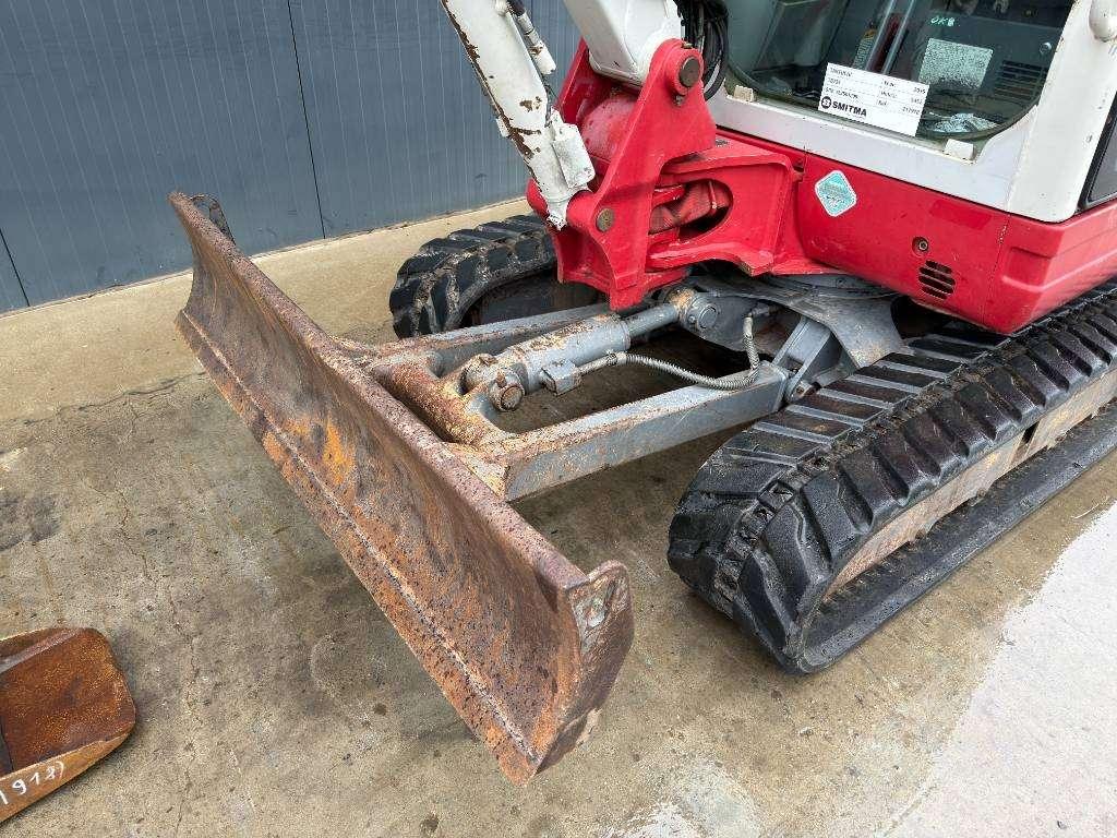 Takeuchi TB235 Foto 6