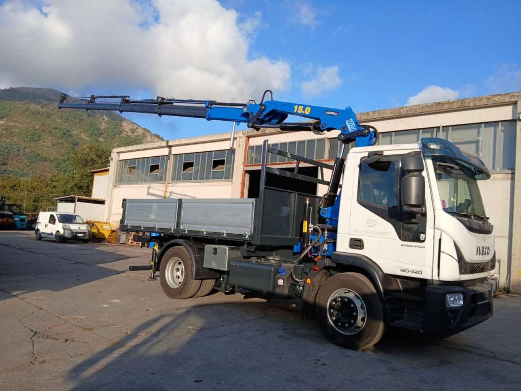Iveco EUROCARGO 180-320L Foto 26