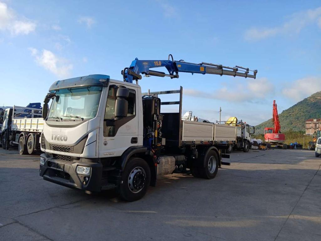 Iveco EUROCARGO 180-320L Foto 30