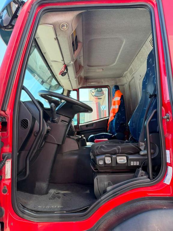 Iveco STRALIS HI-STREET 260S31 Foto 12