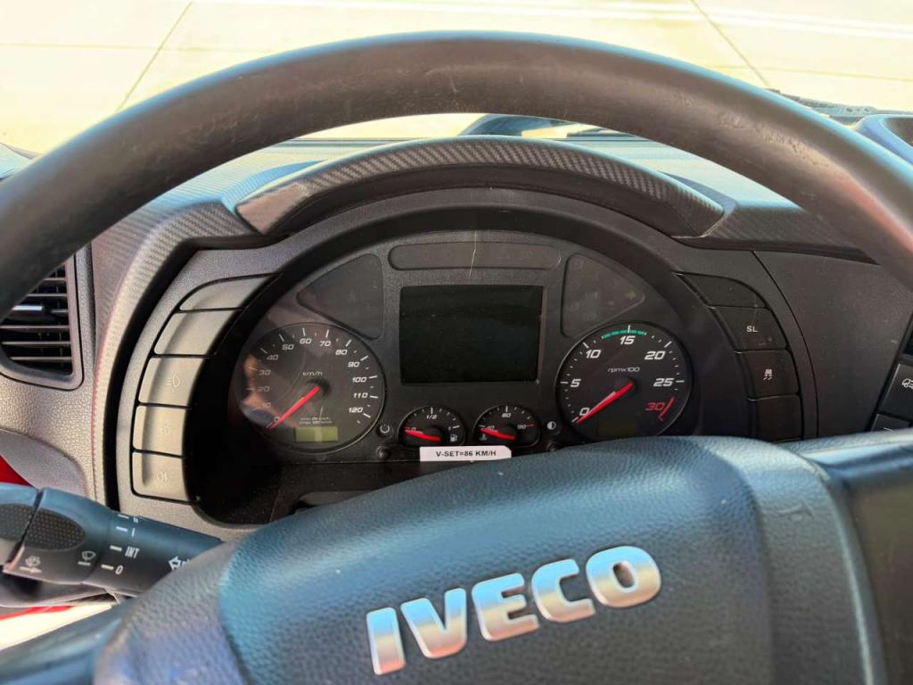 Iveco STRALIS HI-STREET 260S31 Foto 3