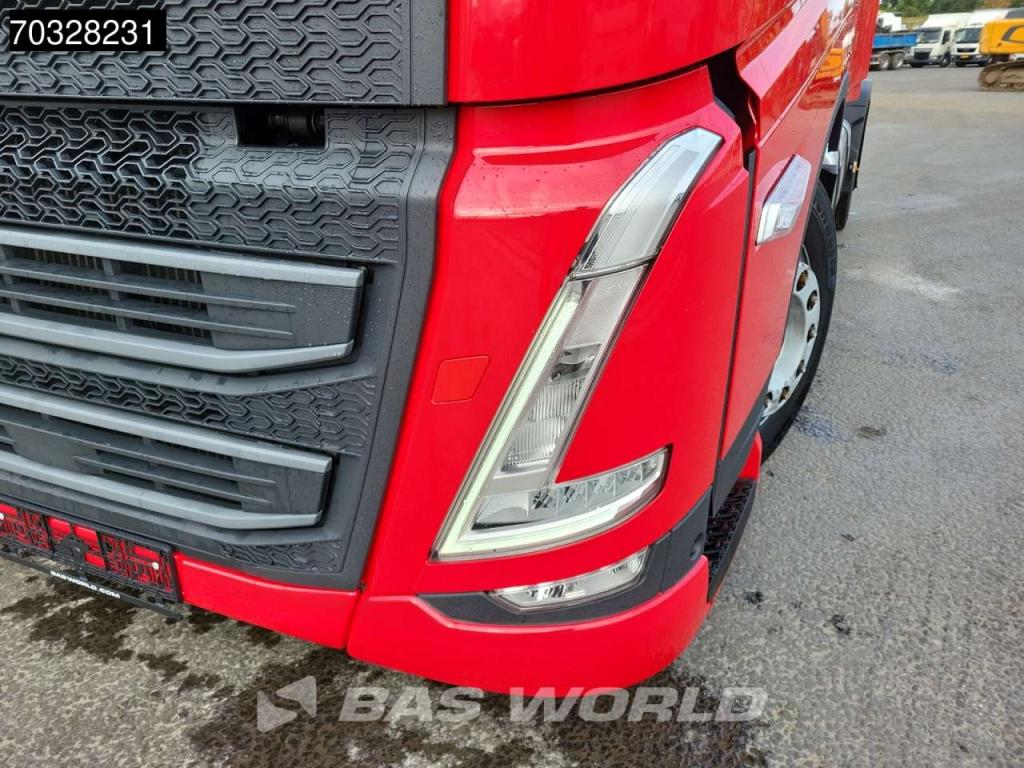 Volvo FH 460 4X2 XL Mega 2x Tanks Navi ACC Foto 7