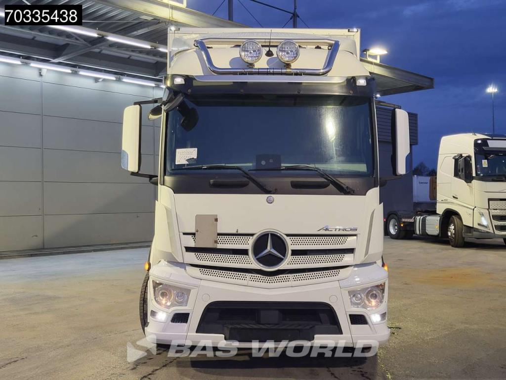 Mercedes Actros 1835 Actros 4X2 Full-Air Automatic Euro 6 2t Tailgate Foto 8