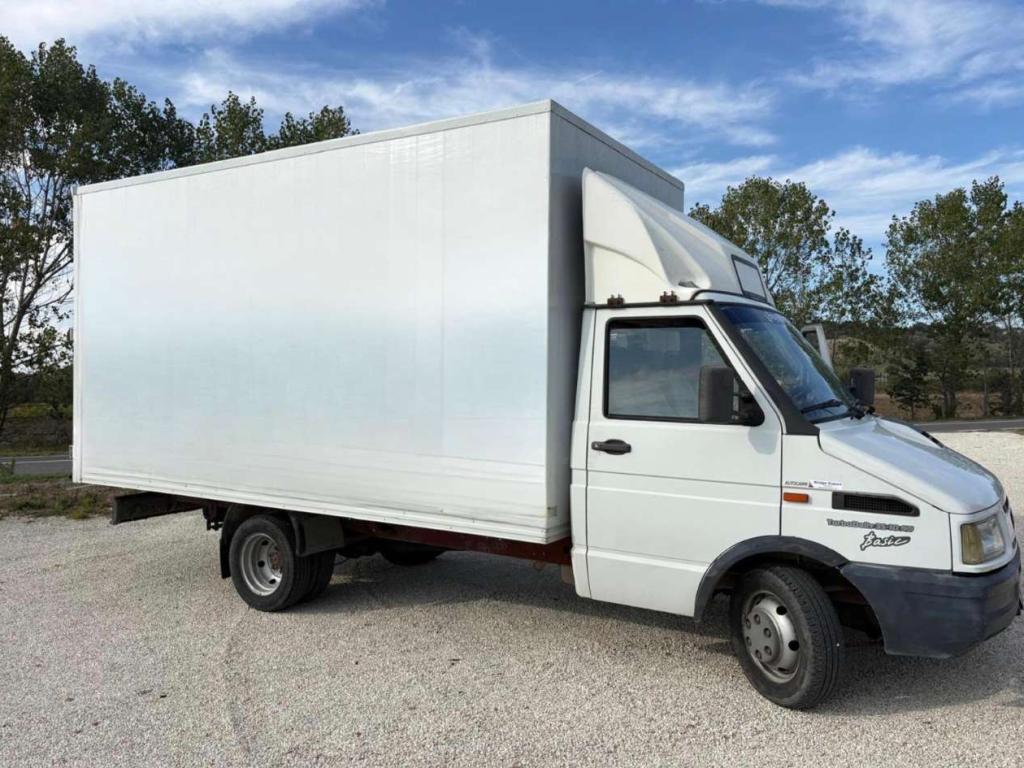 Iveco TURBO DAILY 35C10 furgonato Foto 3