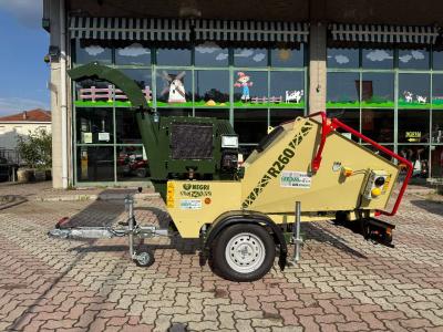 Negri R 260 - CARRELLATO STRADALE - MOTORE KUBOTA - CATENARIA DENTATA vendida por Giordano Srl