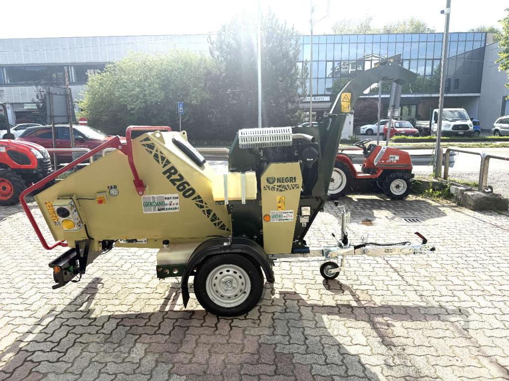 Negri R 260 - CARRELLATO STRADALE - MOTORE KUBOTA - CATENARIA DENTATA Foto 2