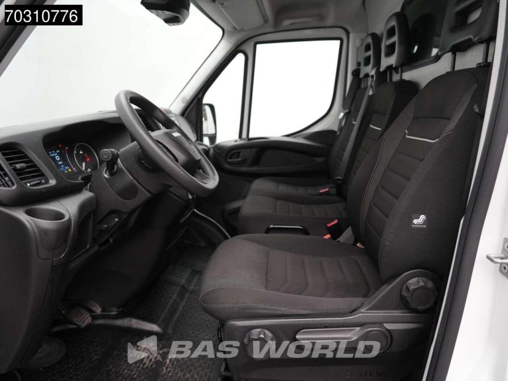Iveco Daily 35S16 Automaat L3H2 3,5t Trekgewicht Airco Camera Parkeersensoren Euro6 L3 Airco Foto 2