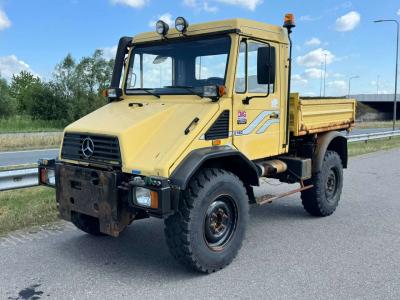 Mercedes-Benz Unimog U140 vendida por Big Machinery
