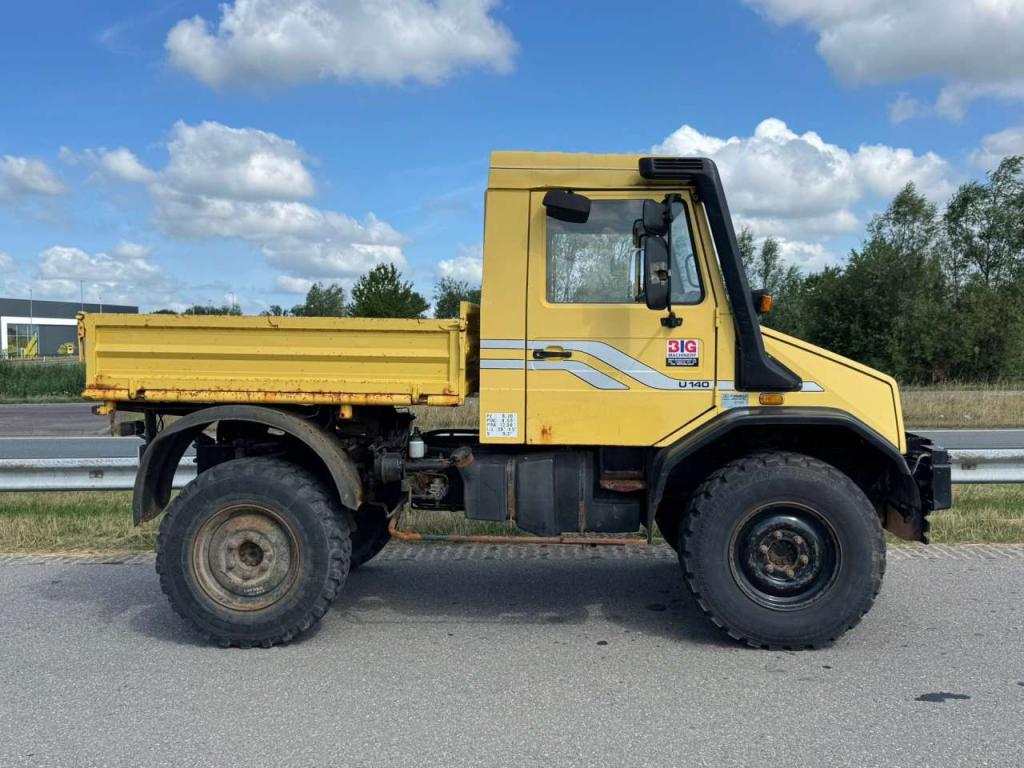 Mercedes-Benz Unimog U140 Foto 6
