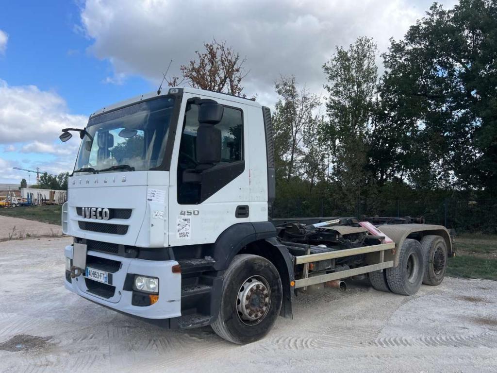 Iveco STRALIS 260S45 Foto 8