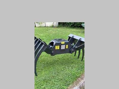 EMM Pinza agroforestale 8 denti vendida por EMM Company srl