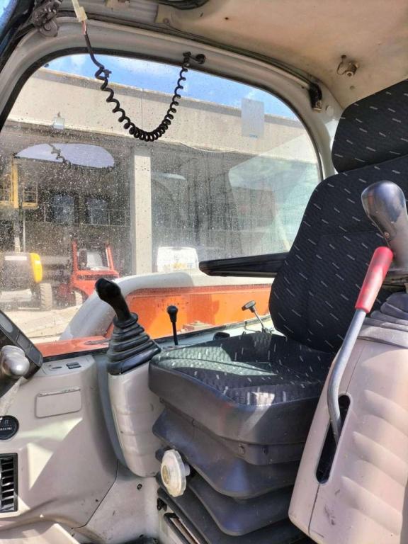 Fiat Kobelco E80SR Foto 4