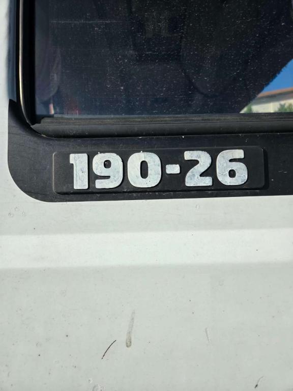 Iveco 190-26 Foto 10