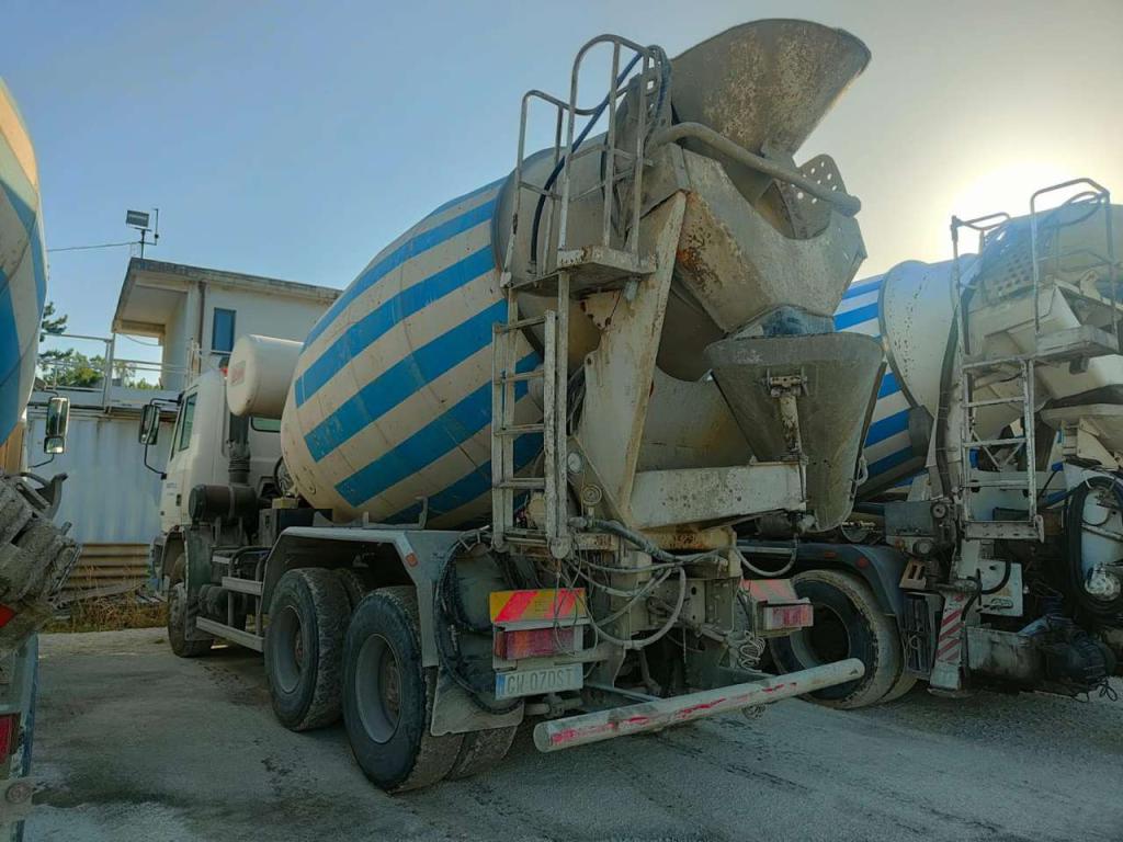 Astra HD7 64.40 BETONIERA 3 ASSI Foto 5