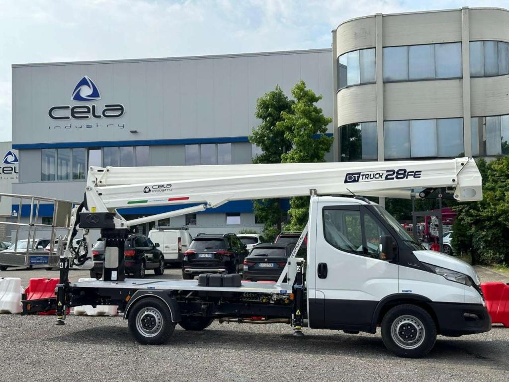 Cela Truck DT28 FE Foto 2