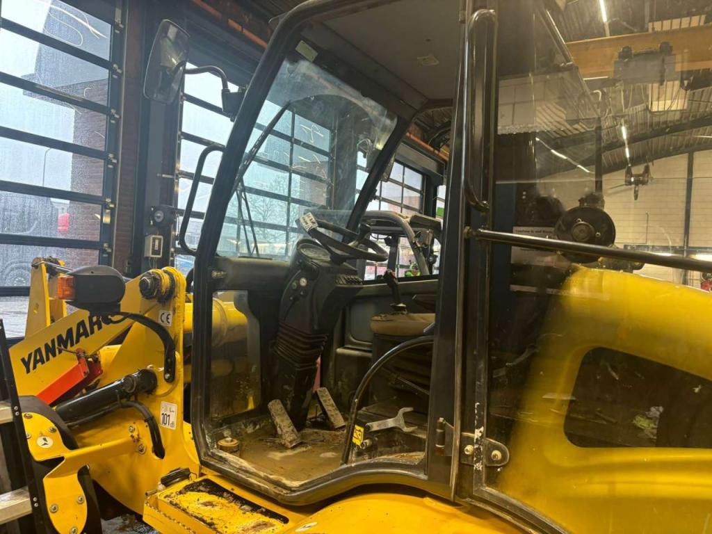Yanmar V8 Foto 3