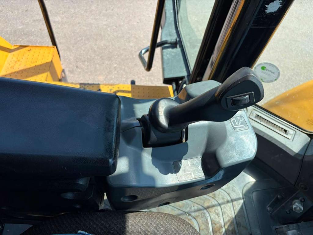 Caterpillar 966M Foto 18