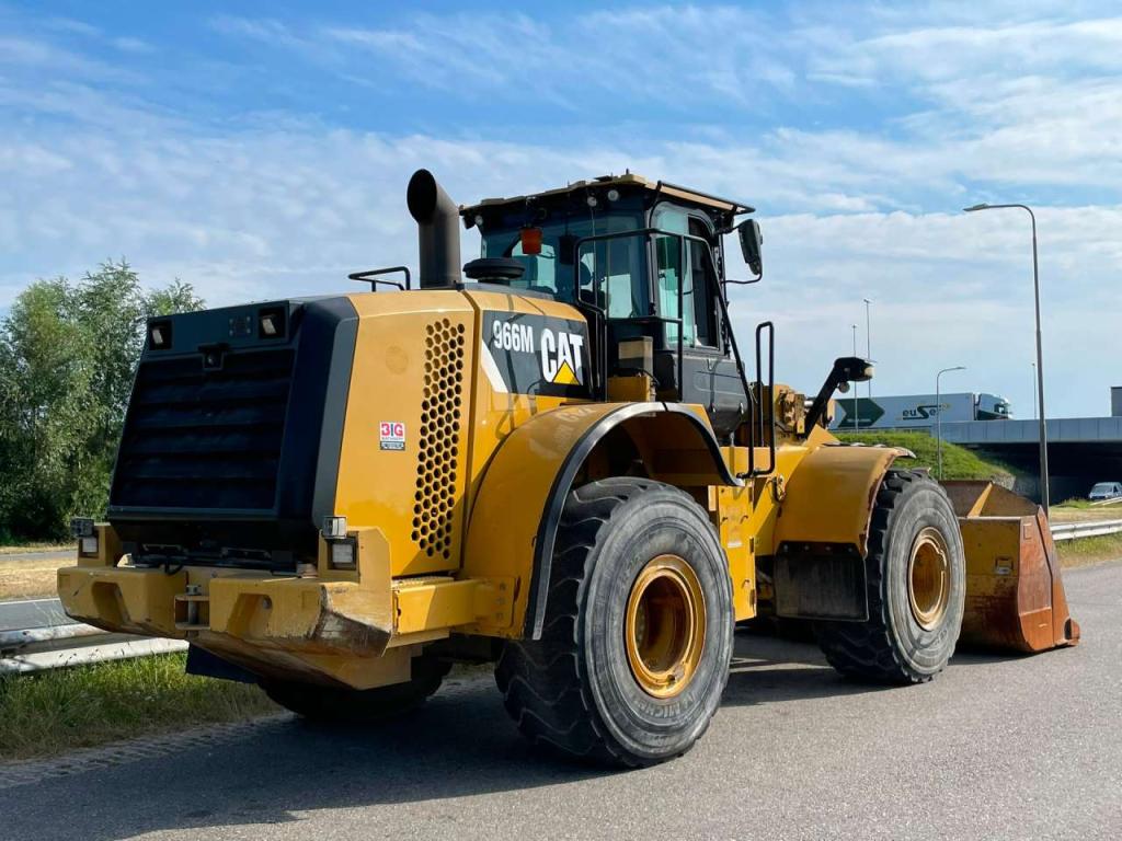 Caterpillar 966M Foto 5