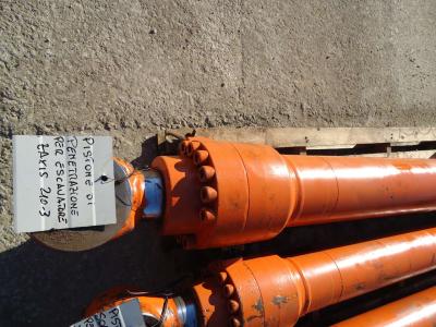 Pistón para excavadora (stick) para Hitachi ZAXIS 210.3 vendida por OLM 90 Srl