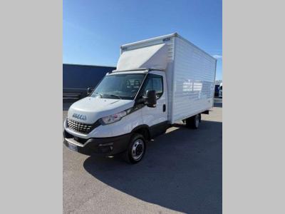 Iveco Daily 35C16 vendida por Ferrara Veicoli