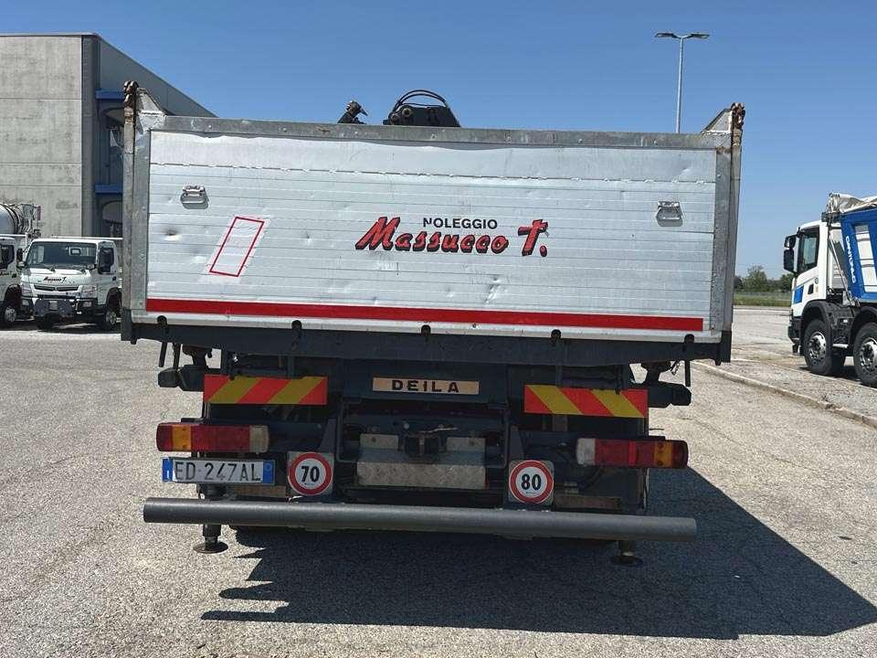 Scania P320 DB 6x2 Foto 19