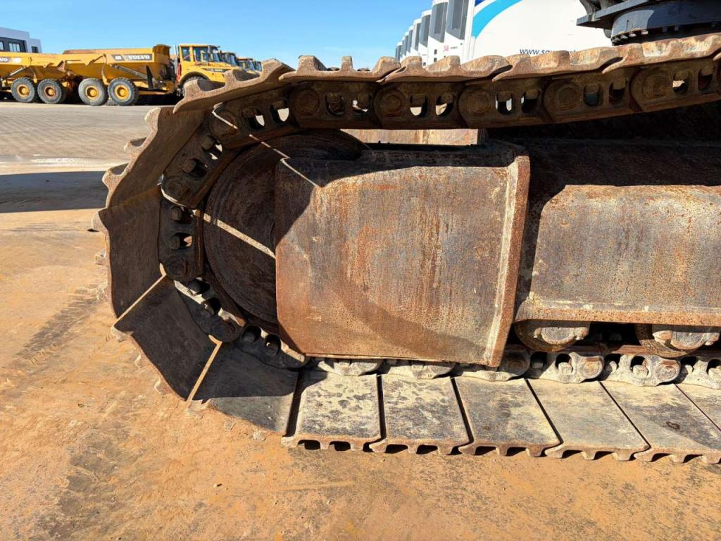 Kobelco SK300LC-10E Foto 10