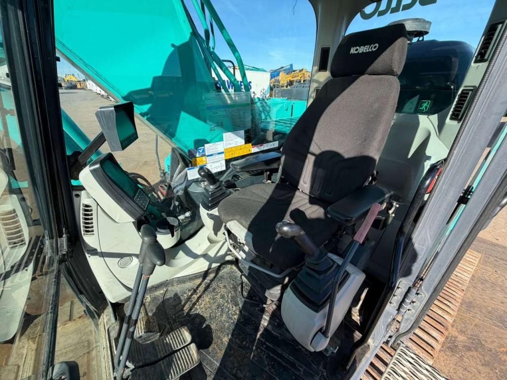 Kobelco SK300LC-10E Foto 20