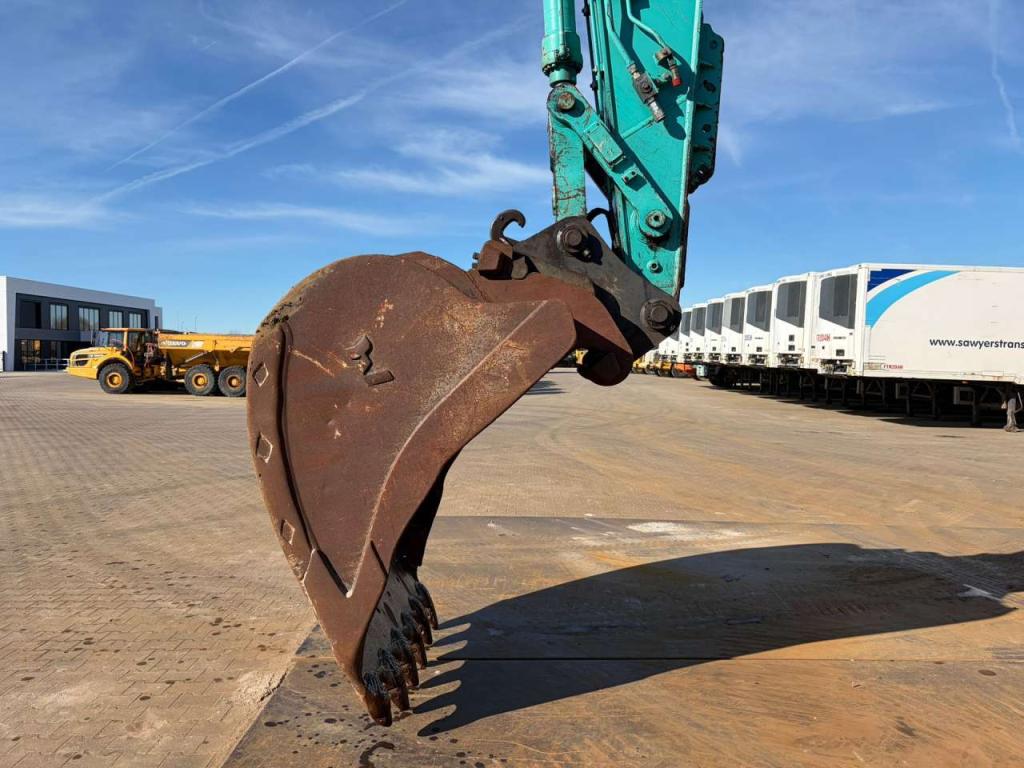 Kobelco SK300LC-10E Foto 9
