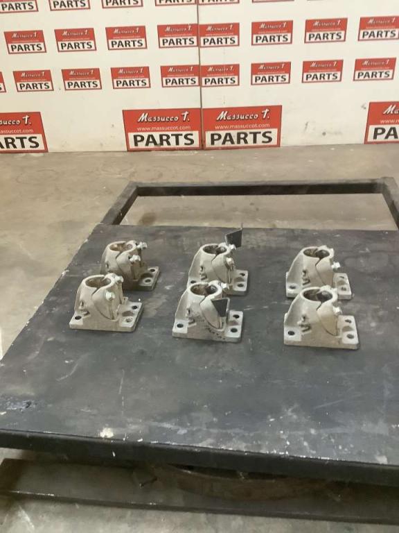 Supporti parafanghi para Volvo FH16 550 6x4 Foto 2
